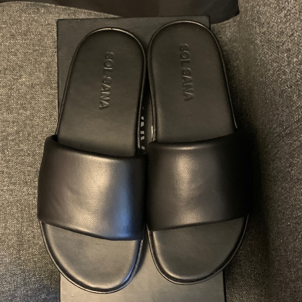 Sol Sana Classic Black Slides - Picture 3 of 4